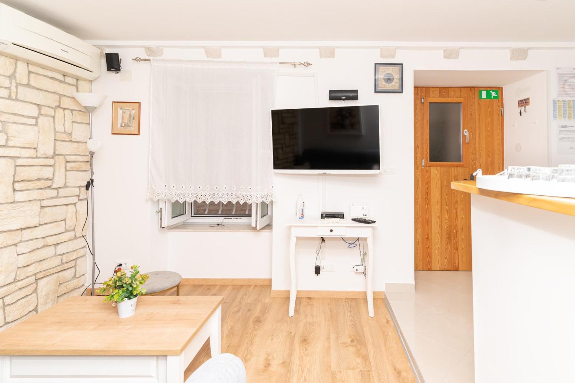Apartment Cameleon Дубровник Екстериор снимка
